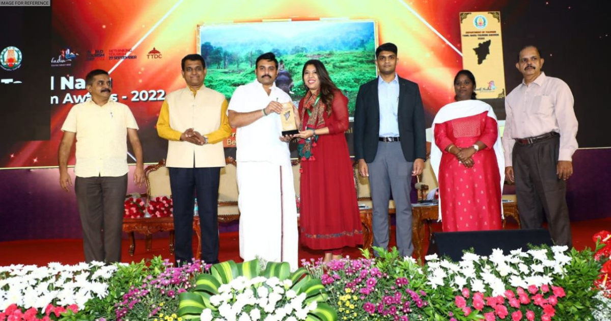 @NewToChennai Farhana Suhail awarded the ‘Best Social Media Influencer Award’ by Tamil Nadu Tourism Development Corporation (TTDC)
